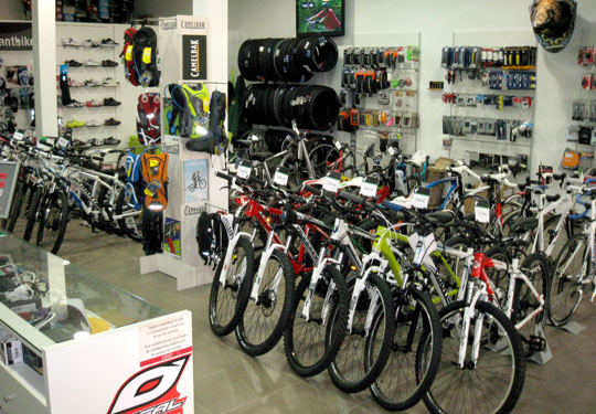 Interior de la tienda 8 Pulgadas Bike Shop